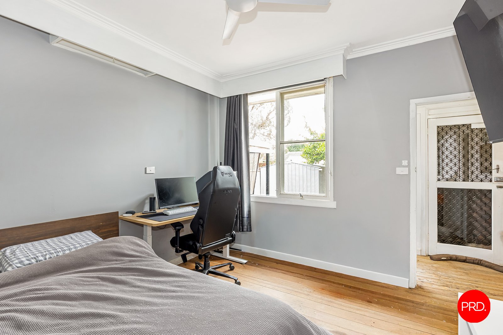 20 Carpenter St  KANGAROO FLAT 4