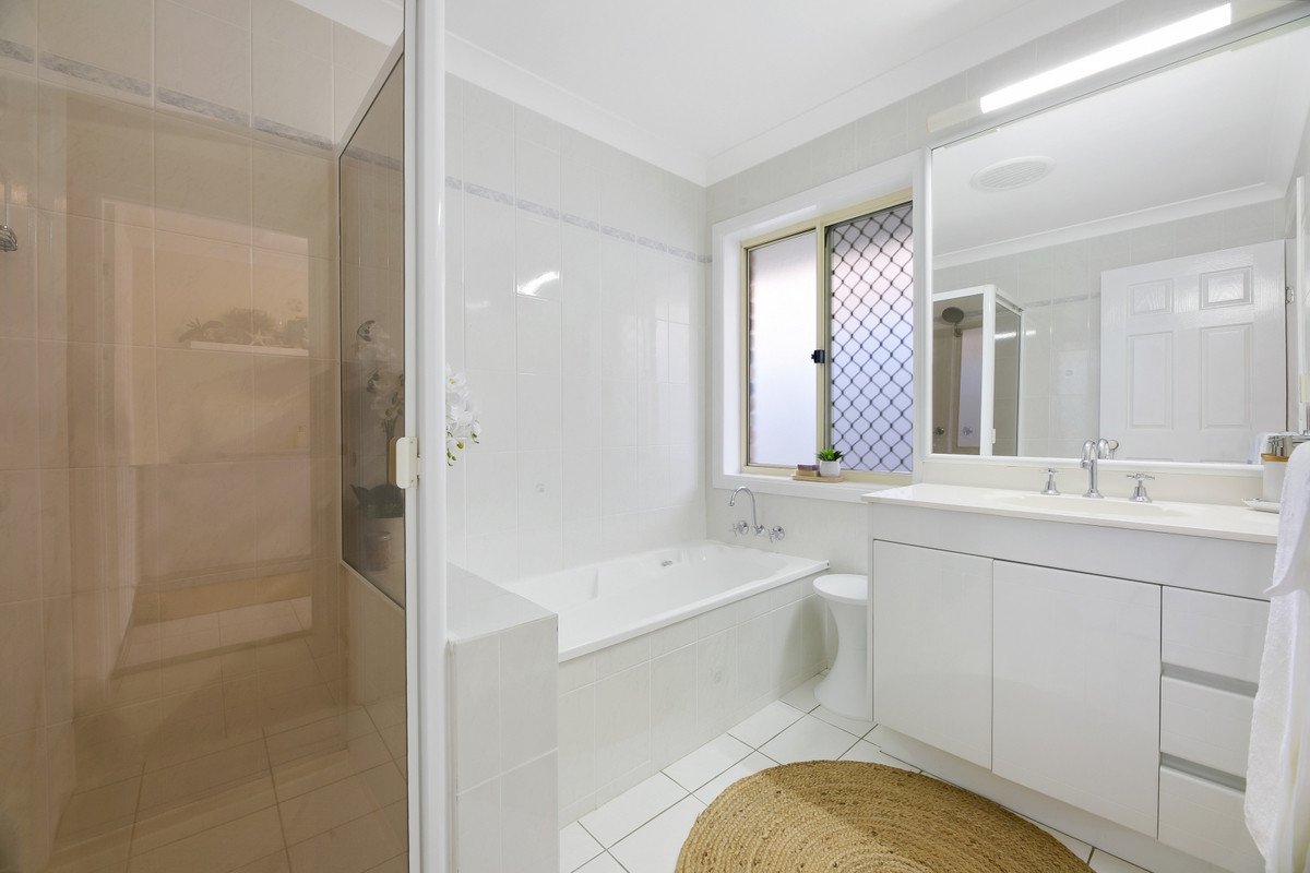 20 Castlecrag Avenue Banora Point 16