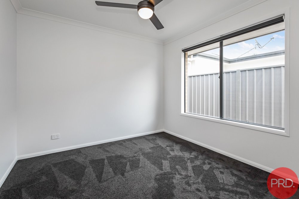 20 Centrefield Street RUTHERFORD 14