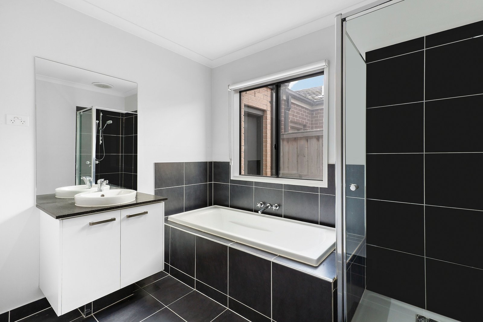 Real Estate and Property in 20 Chamberlain Way, Williams Landing, VIC