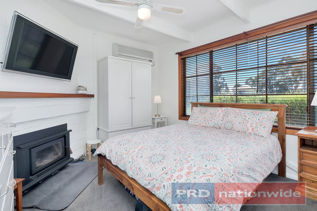 20 Church Street MOUNT EGERTON 7