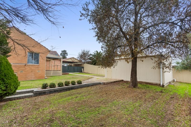 20 Clarke Street KENNINGTON 9