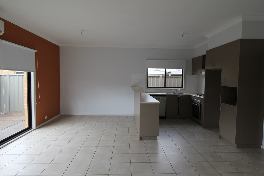 20 Clifton Street DELACOMBE 3