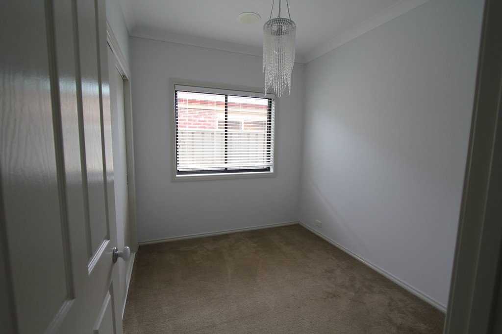 20 Clifton Street DELACOMBE 10