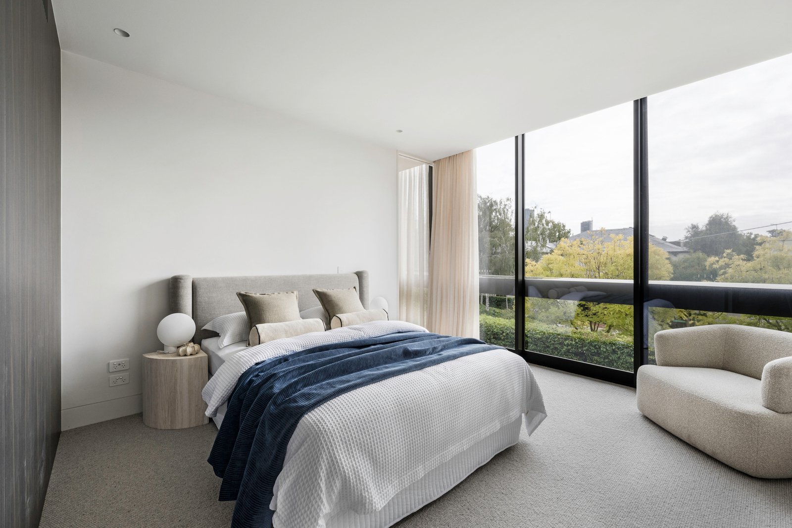 20 Cloverdale Avenue, Toorak, 3142