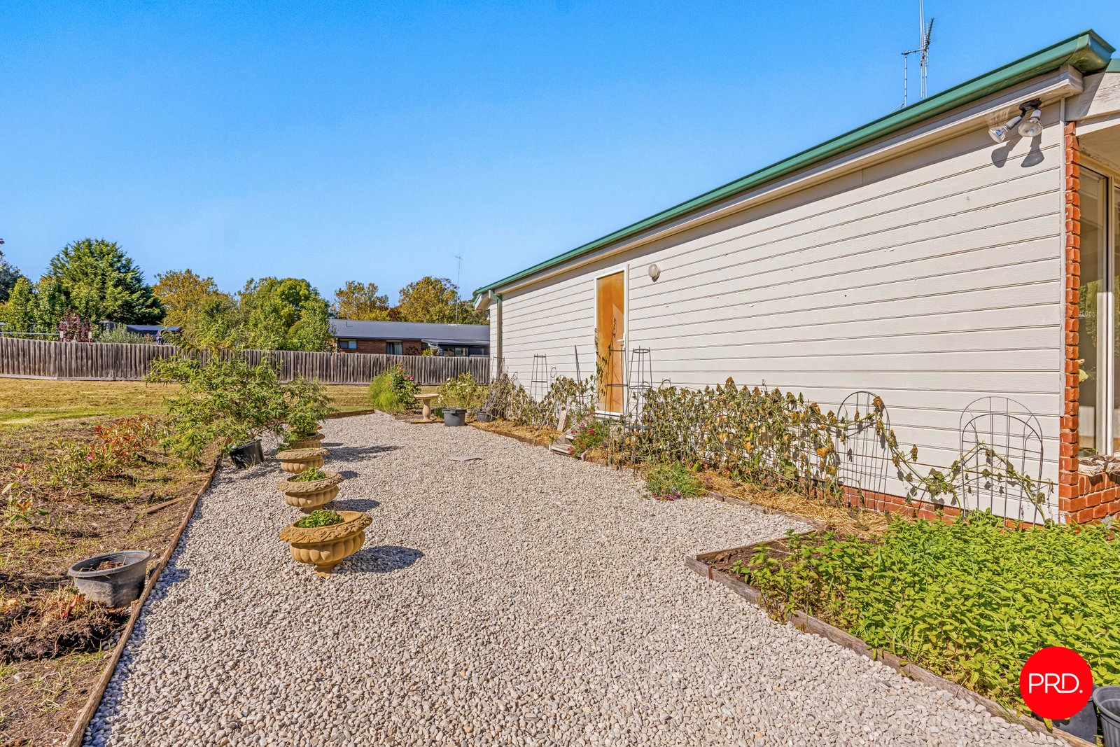 20 Clowes Street KYNETON 15
