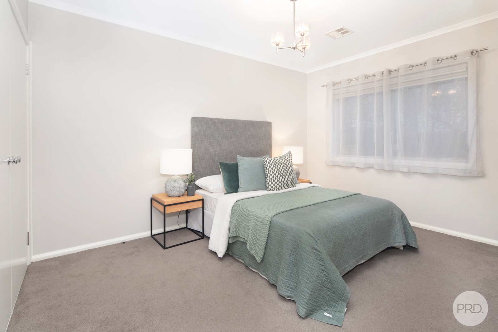 20 Club House Close BUNINYONG 11