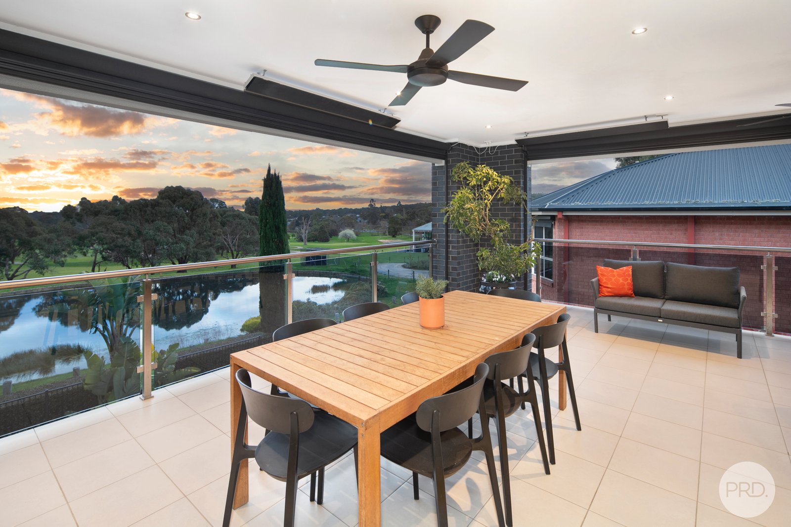 20 Club House Close BUNINYONG 16