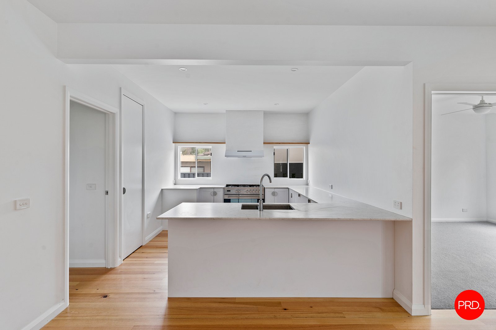 20 College Crescent FLORA HILL 4