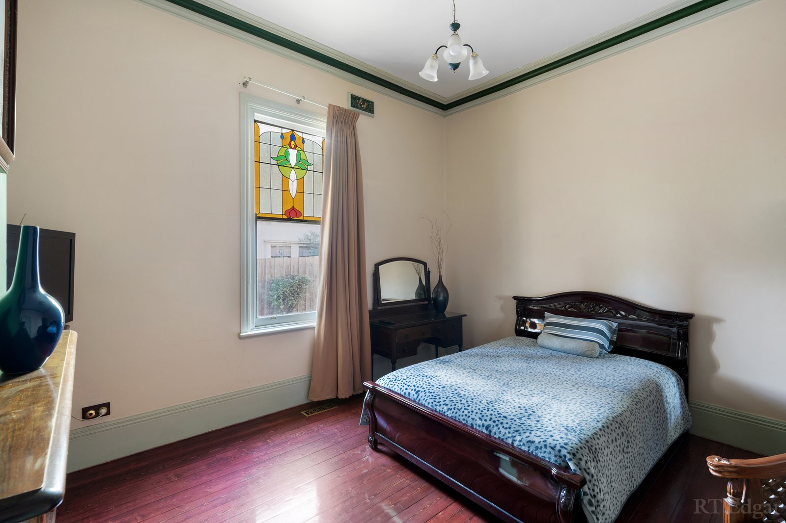 Real Estate and Property in 20 Collins Street, Preston, VIC