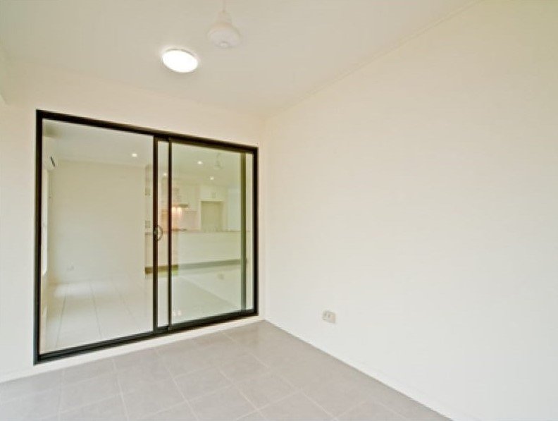 20 Companion Way CANNONVALE 7