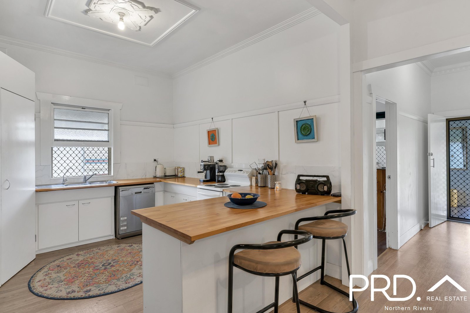 20 Convent Parade CASINO 12