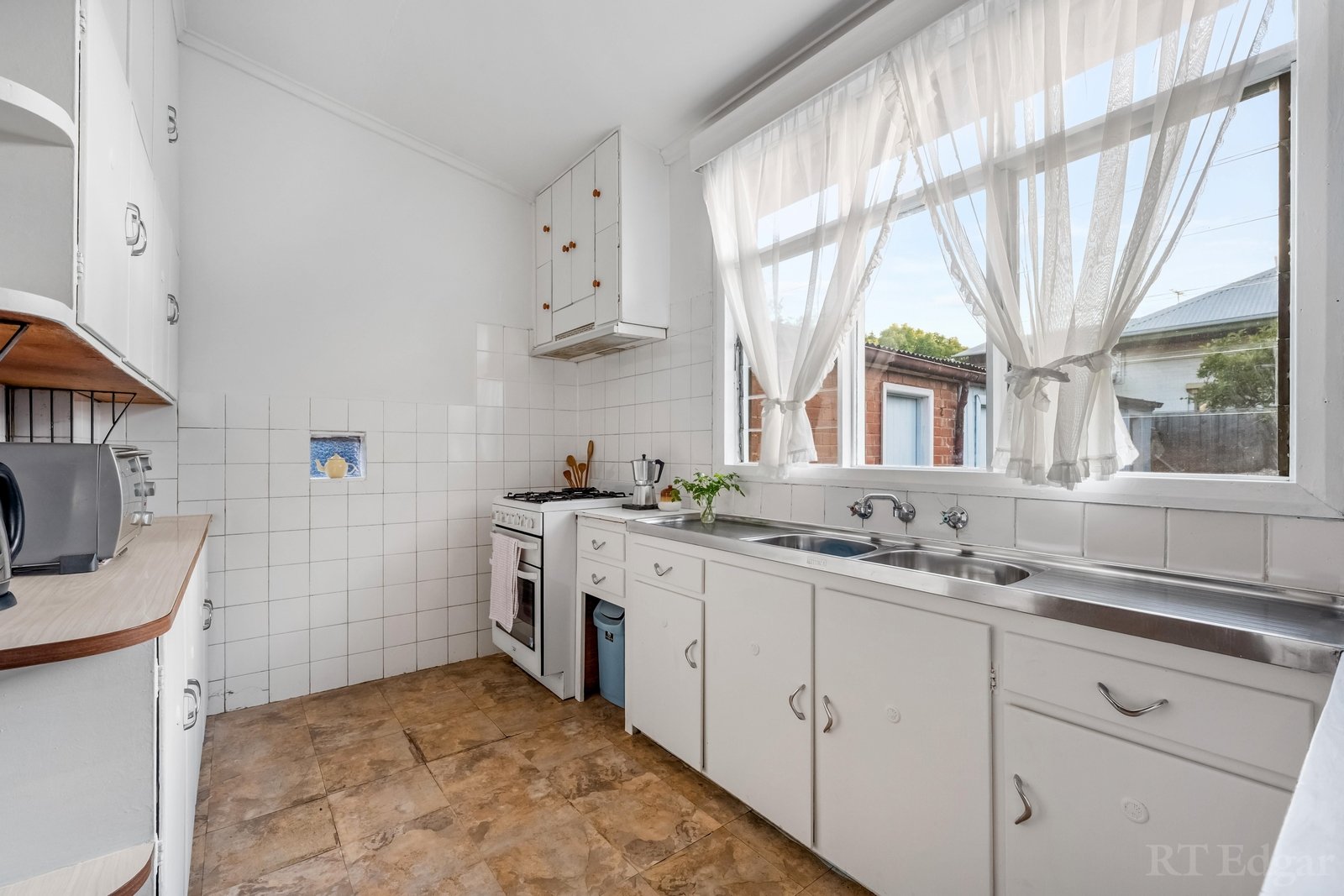 Real Estate and Property in 20 Cooraminta Street, Brunswick, VIC