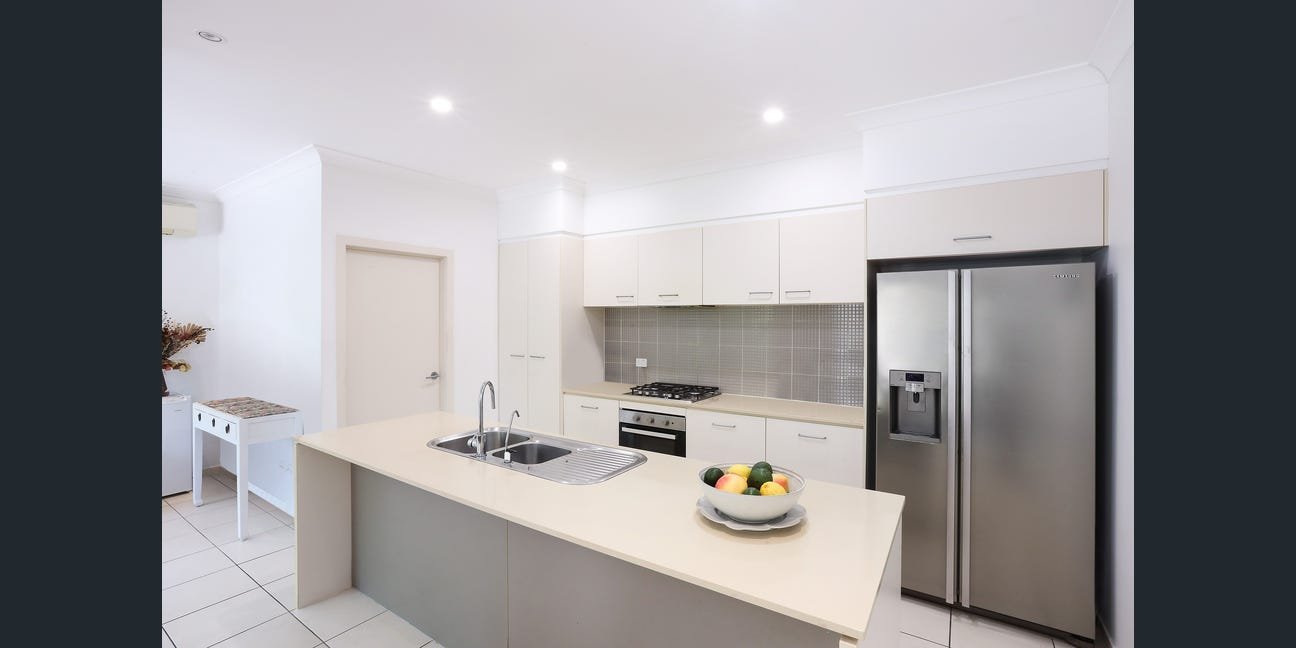 20 Corymbia Way MOLENDINAR 3