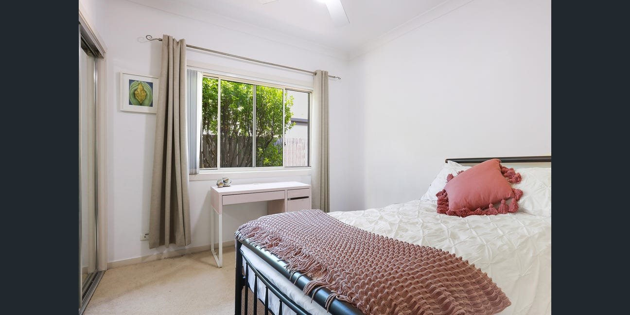 20 Corymbia Way MOLENDINAR 9