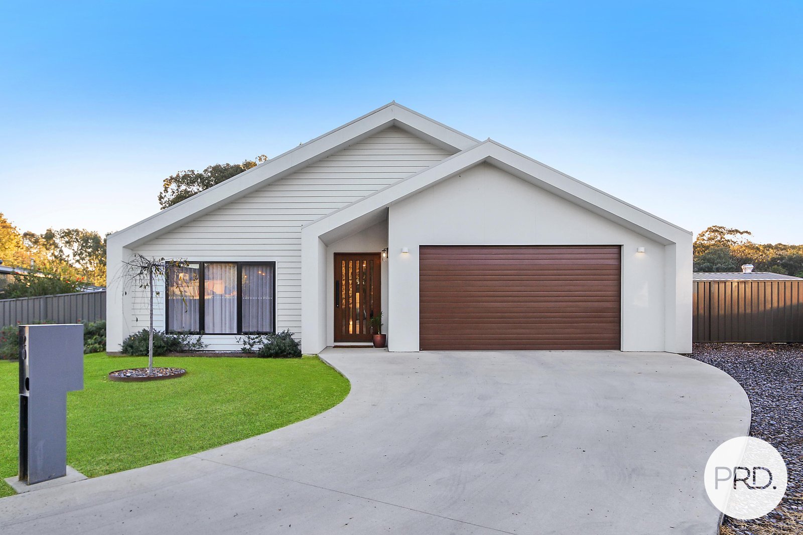 20 Creekside Court LAVINGTON 1
