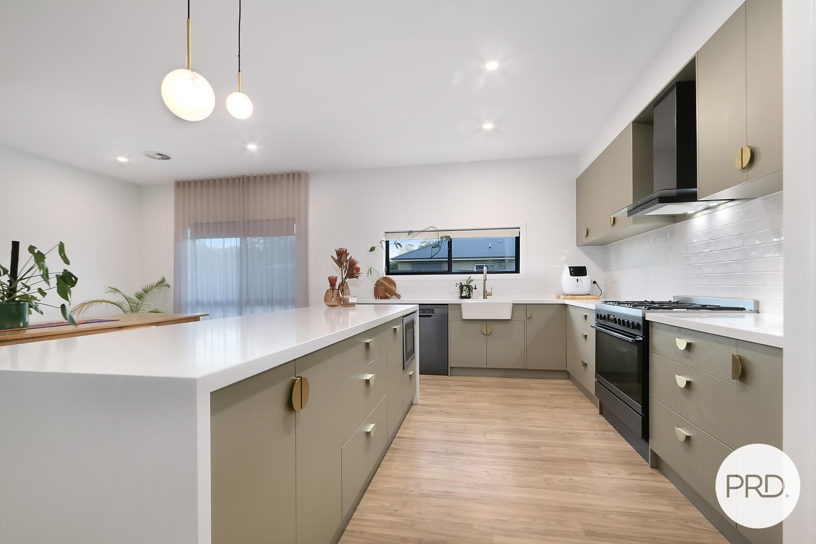 20 Creekside Court LAVINGTON 2