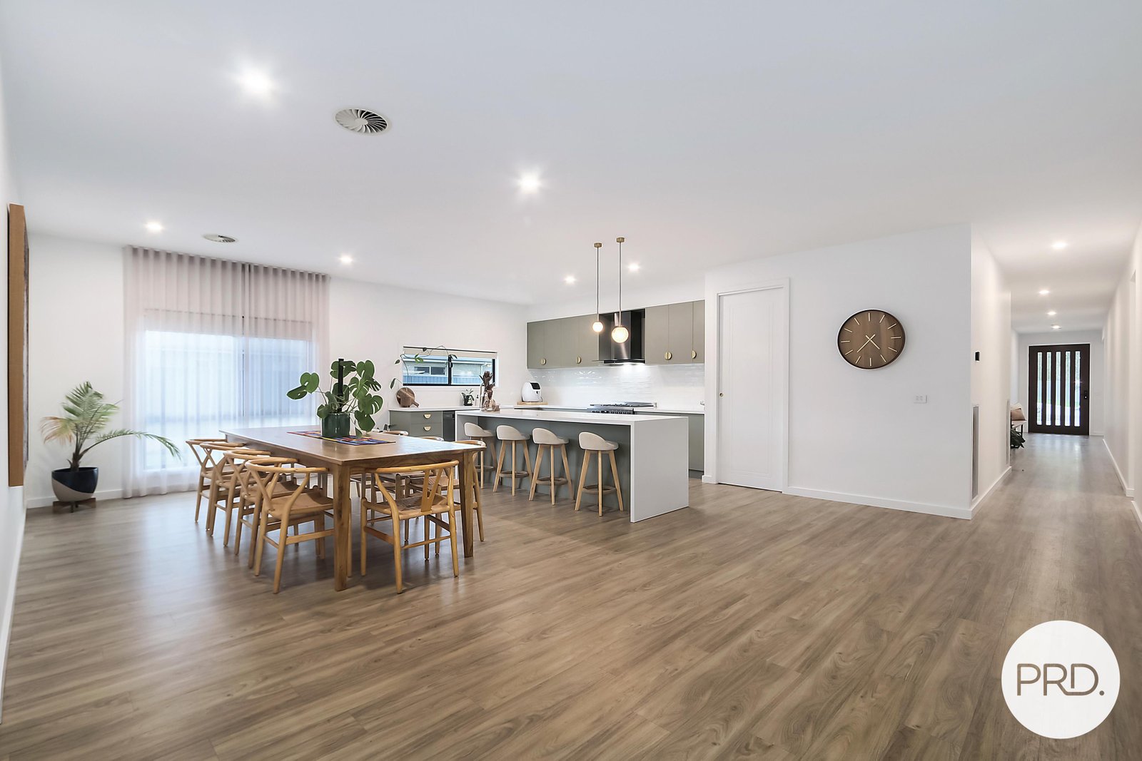 20 Creekside Court LAVINGTON 3