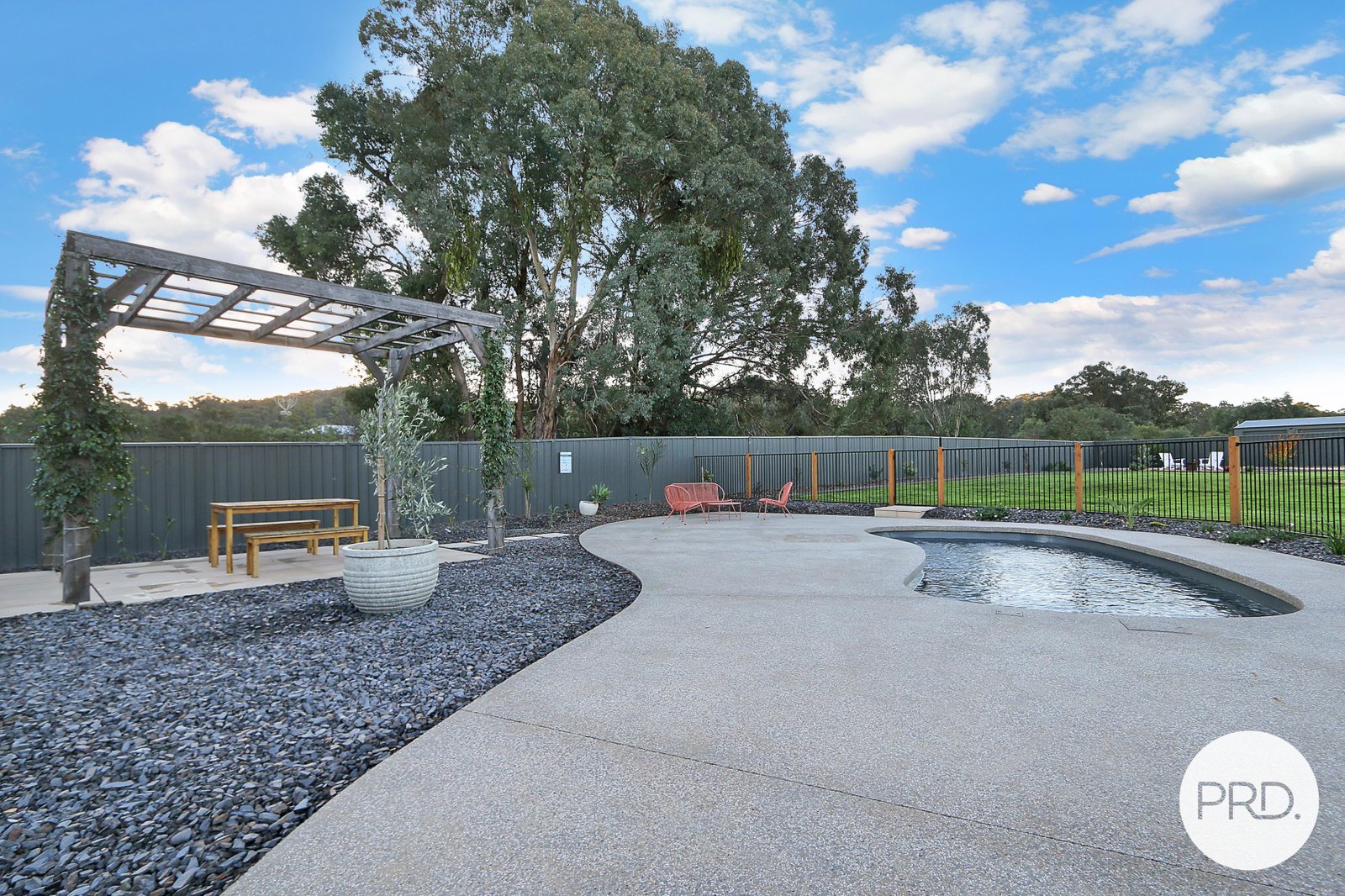 20 Creekside Court LAVINGTON 15
