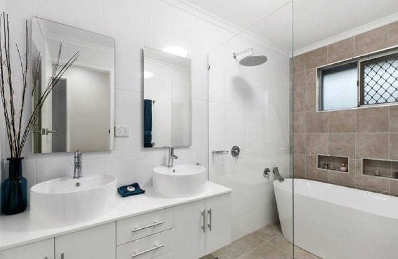 20 Crinum Crescent SOUTHPORT 13