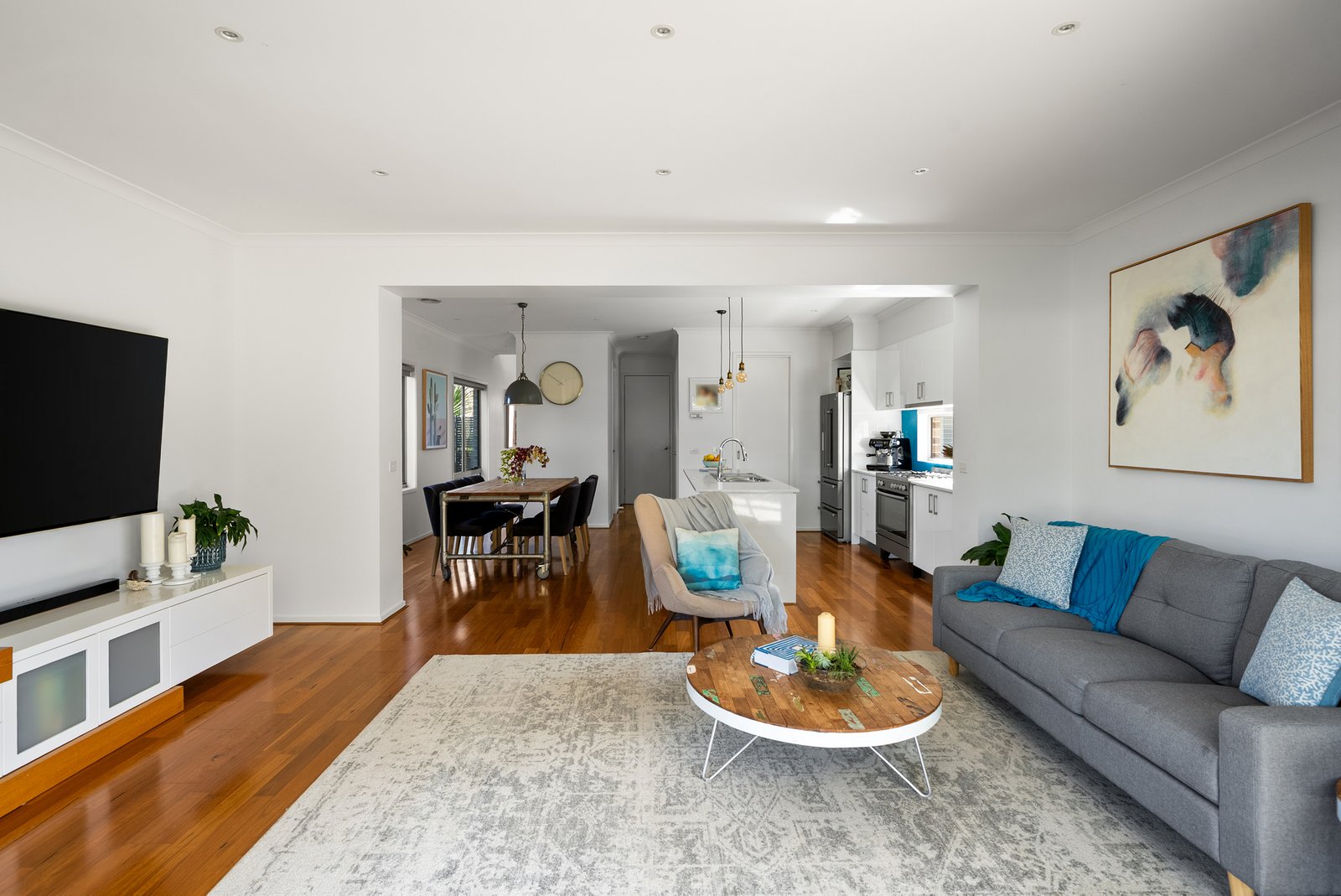 Gallery: 20 Dahlia Crescent