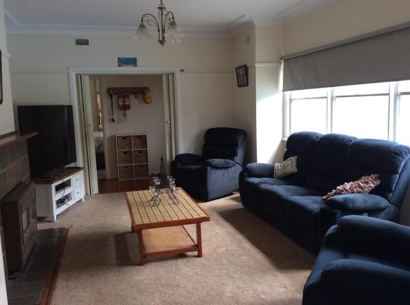 20 Diane Street TAMWORTH 4