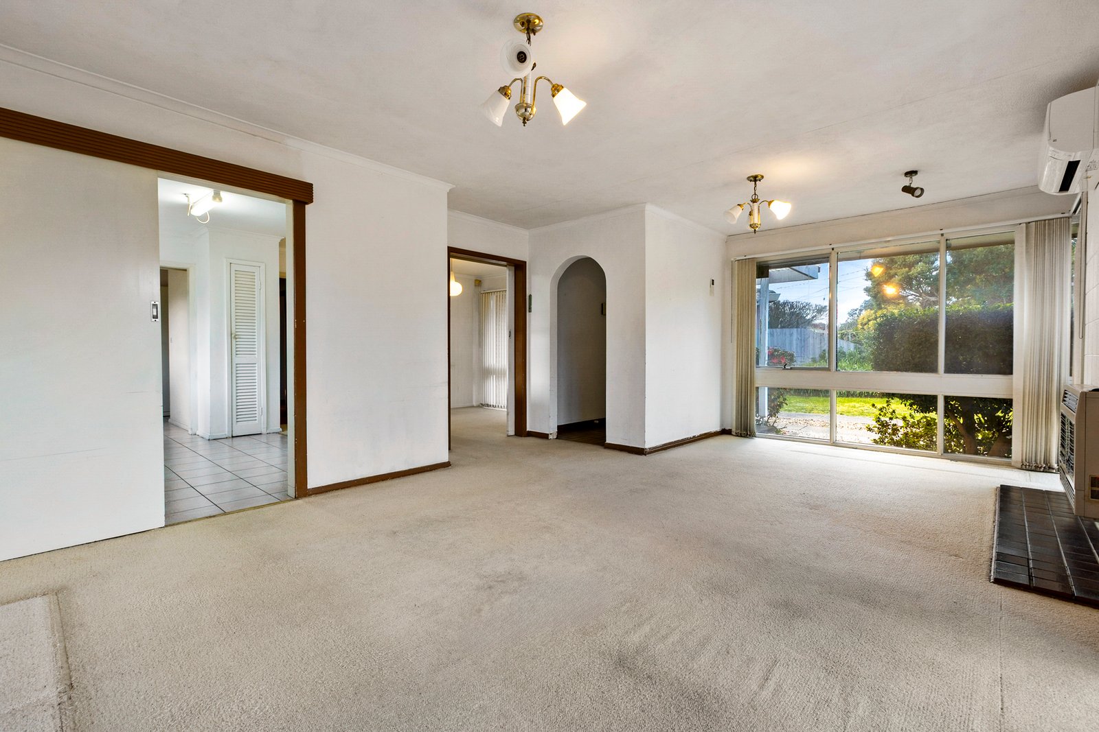 Gallery: 20 Diosma Drive