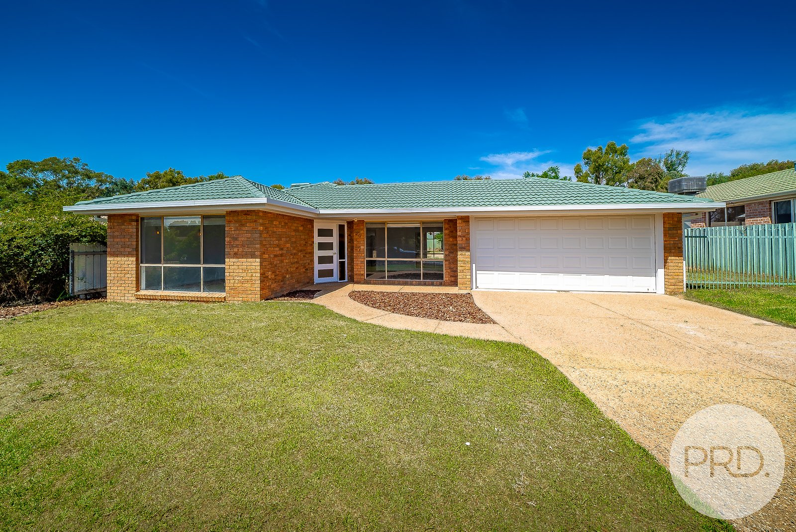 20 Doman Street ESTELLA 2