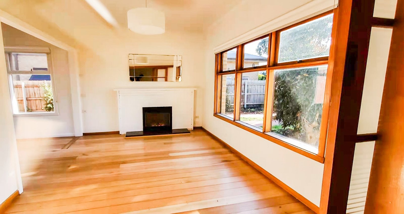 Gallery: 20 Eagland Road