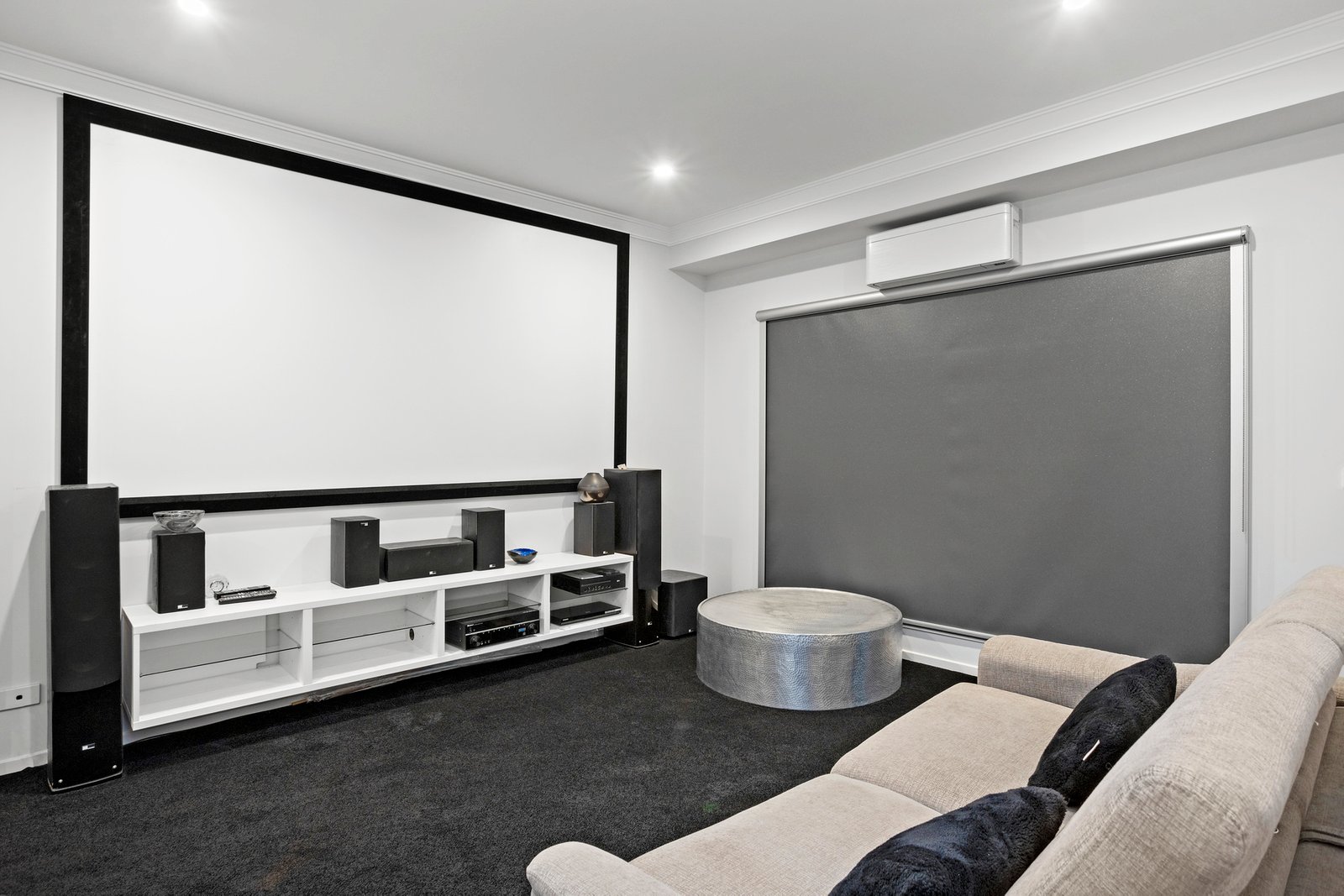 Real Estate and Property in 20 Ellington Street, Caulfield South, VIC