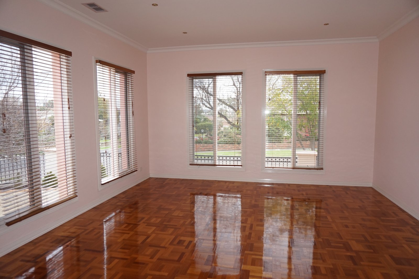 Gallery: 20 Eloura Avenue