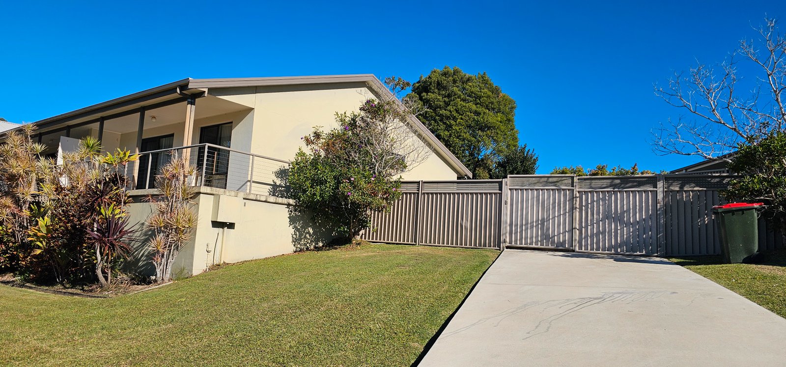 20 Estuary Drive MOONEE BEACH 10