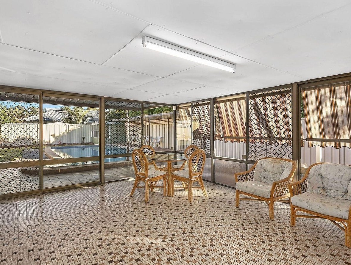 20 Eucalypt Street PALM BEACH 4