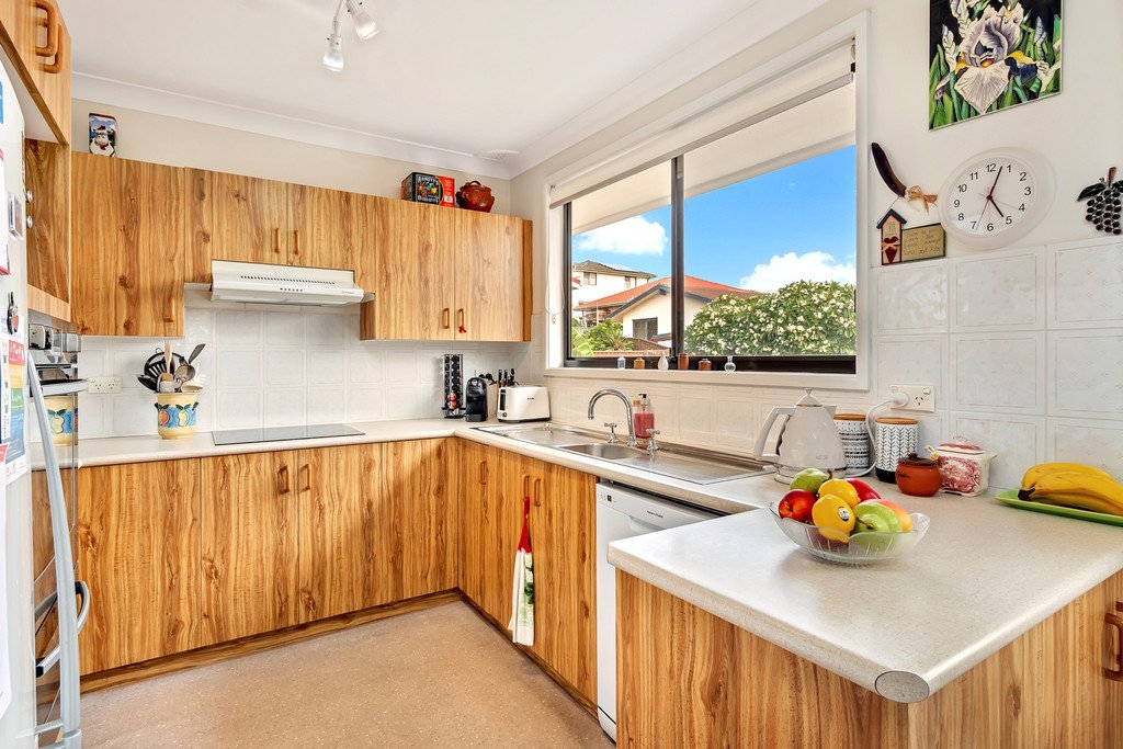 20 Eucla Crescent MALABAR 3