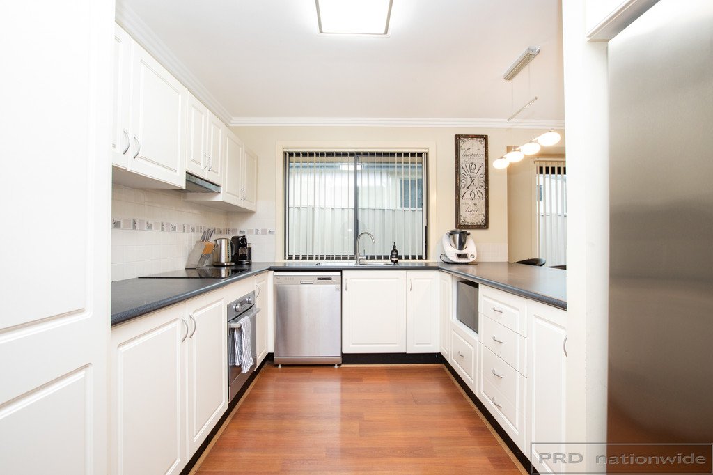 20 Farnsworth Street THORNTON 4