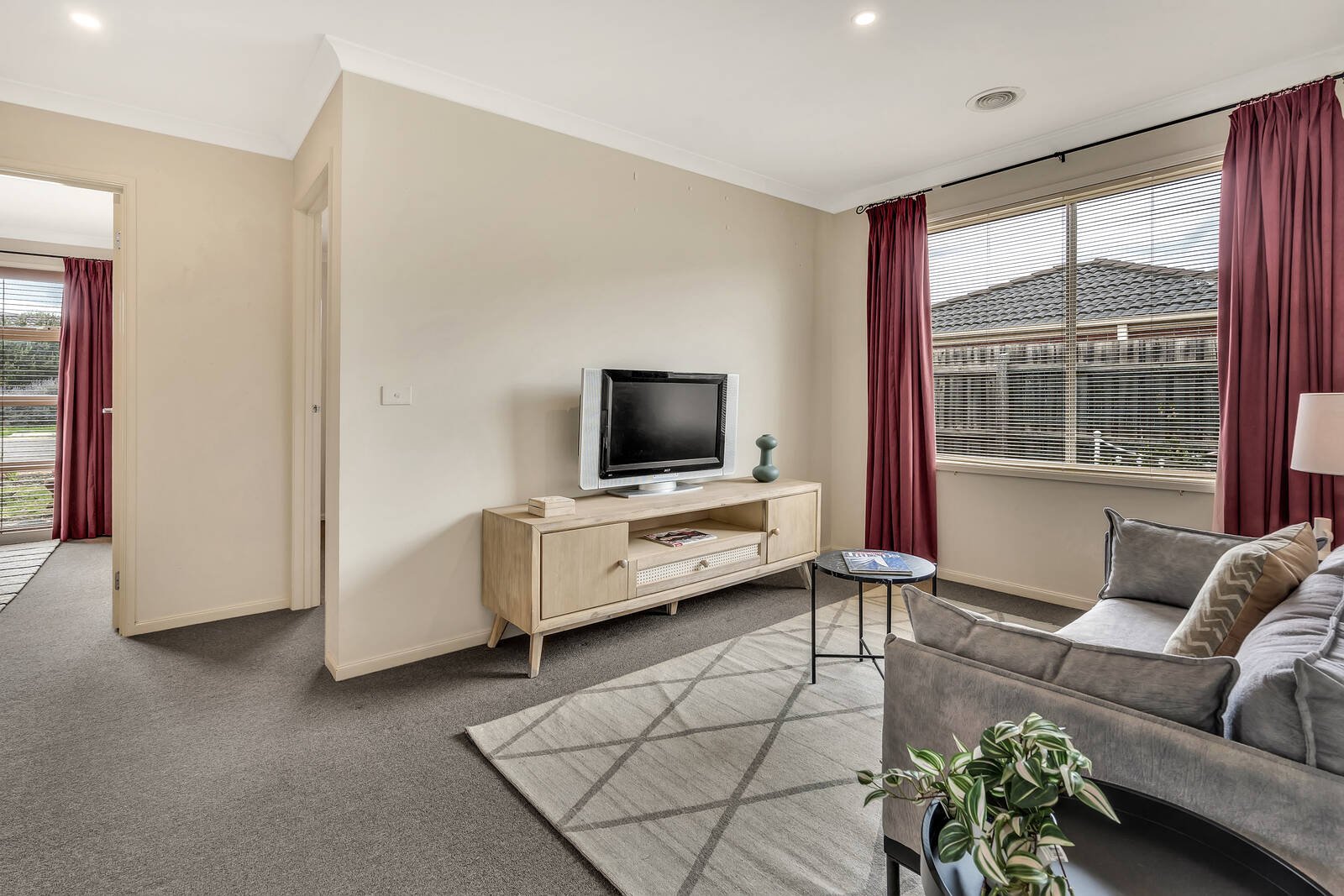 Real Estate and Property in 20 Ferris Street, Sunbury, VIC