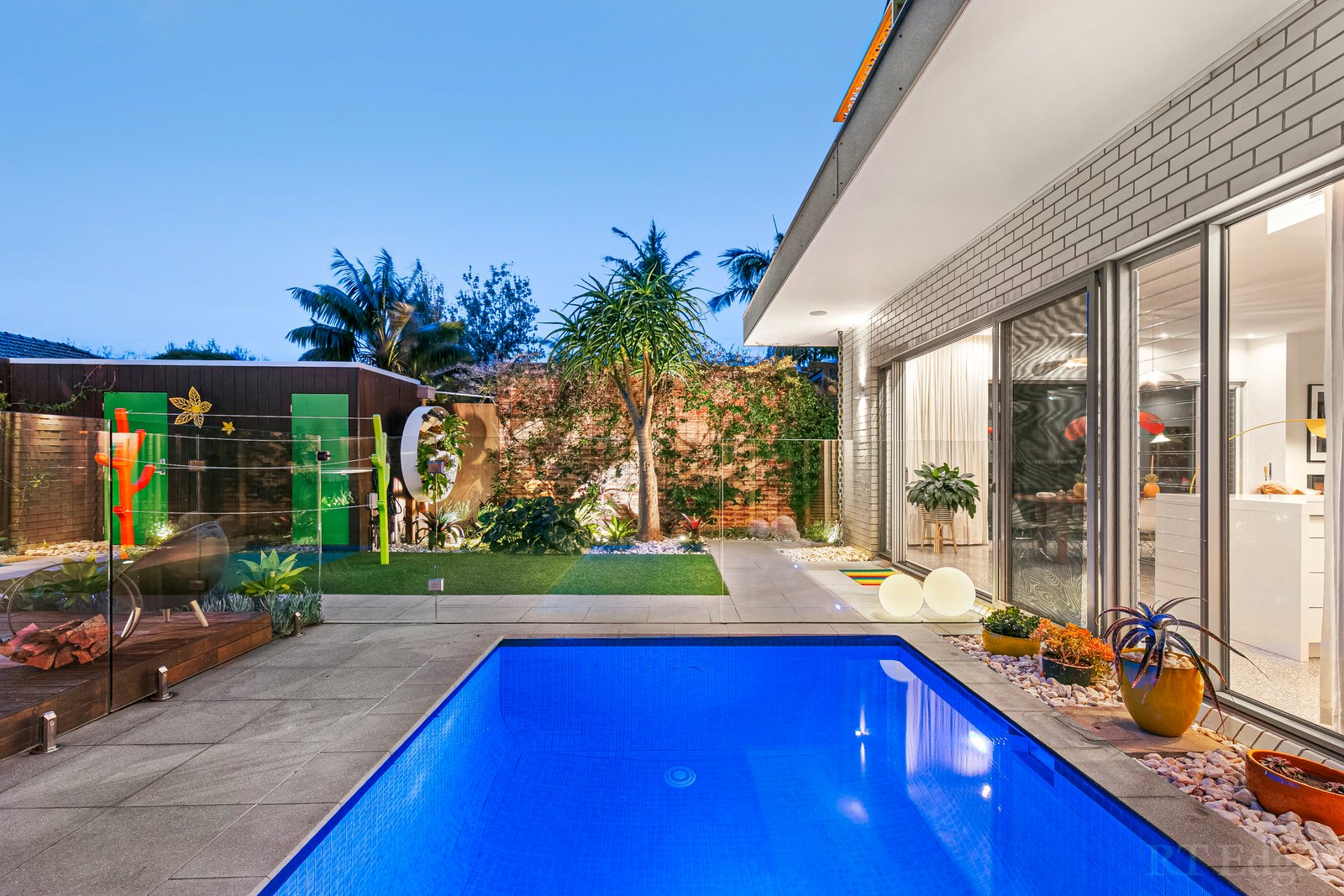 Real Estate and Property in 20 Foam Street, Elwood, VIC