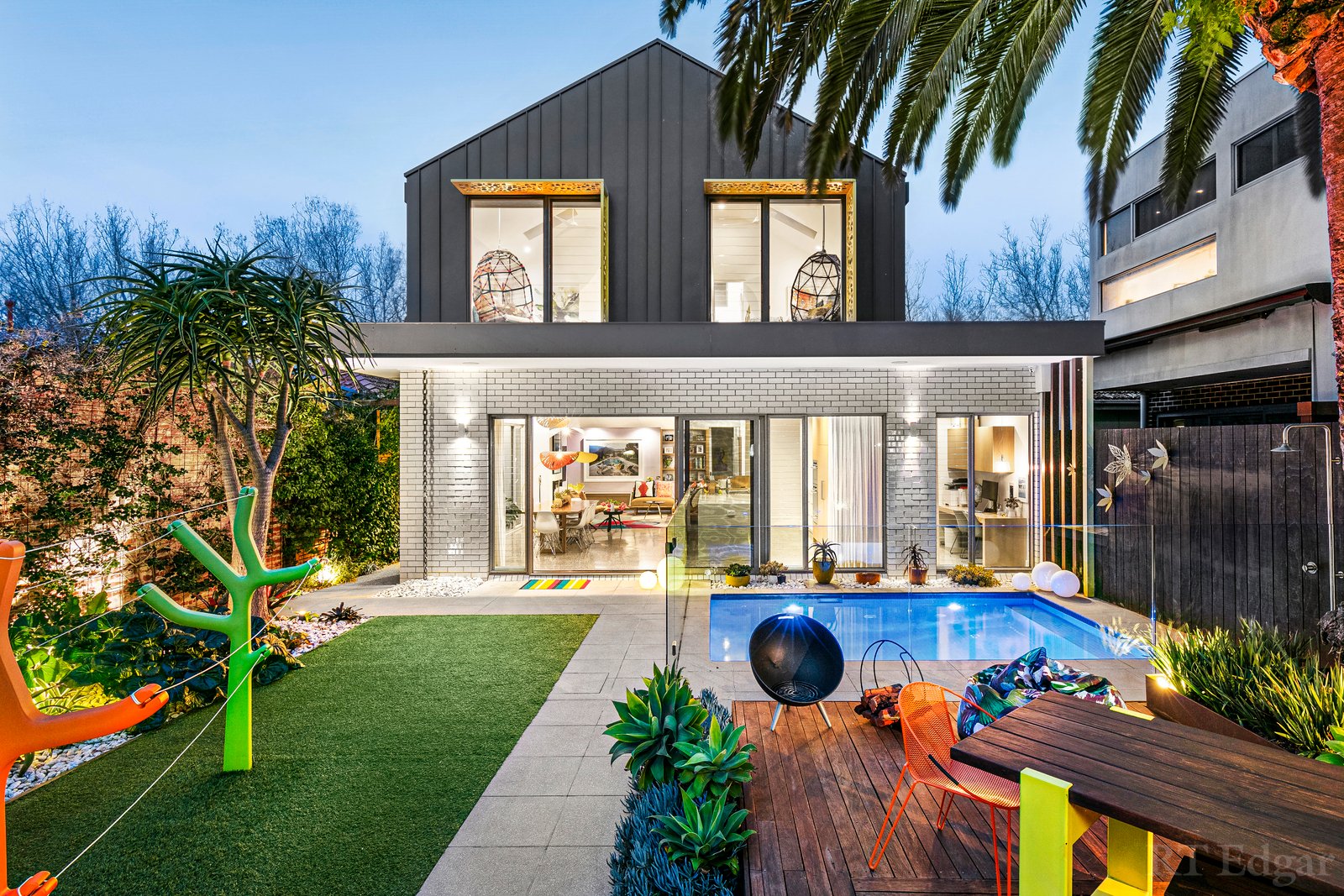 Real Estate and Property in 20 Foam Street, Elwood, VIC