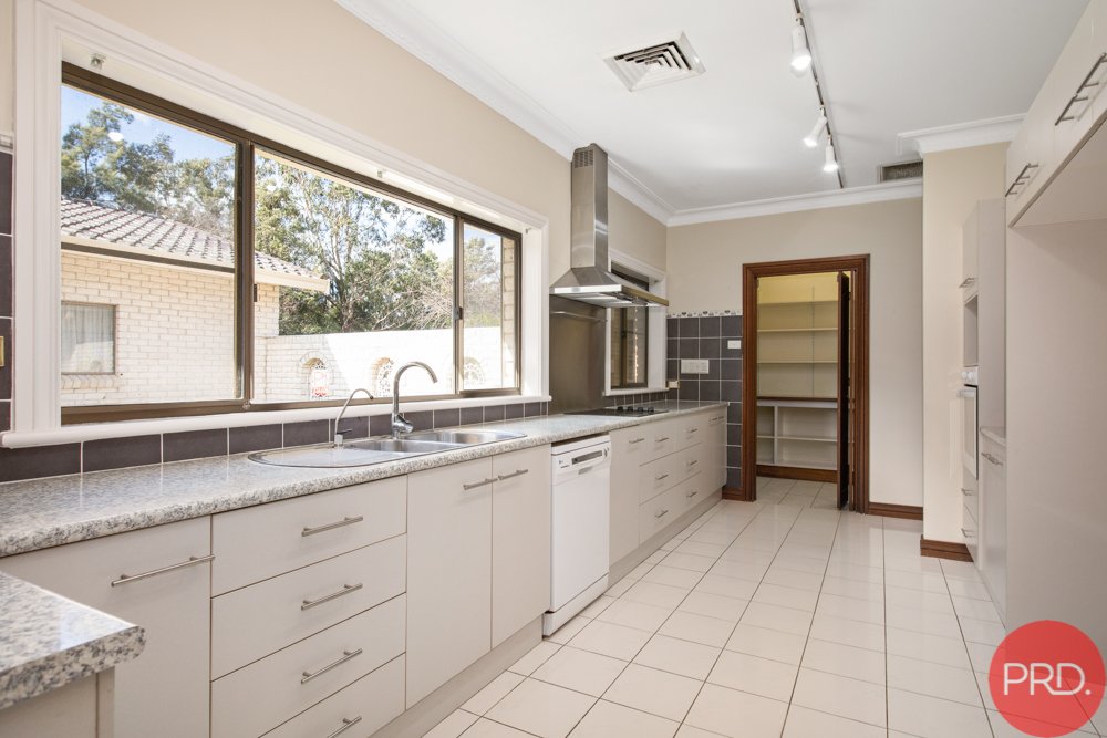 20 FORSYTHE Parade BLACK HILL 7