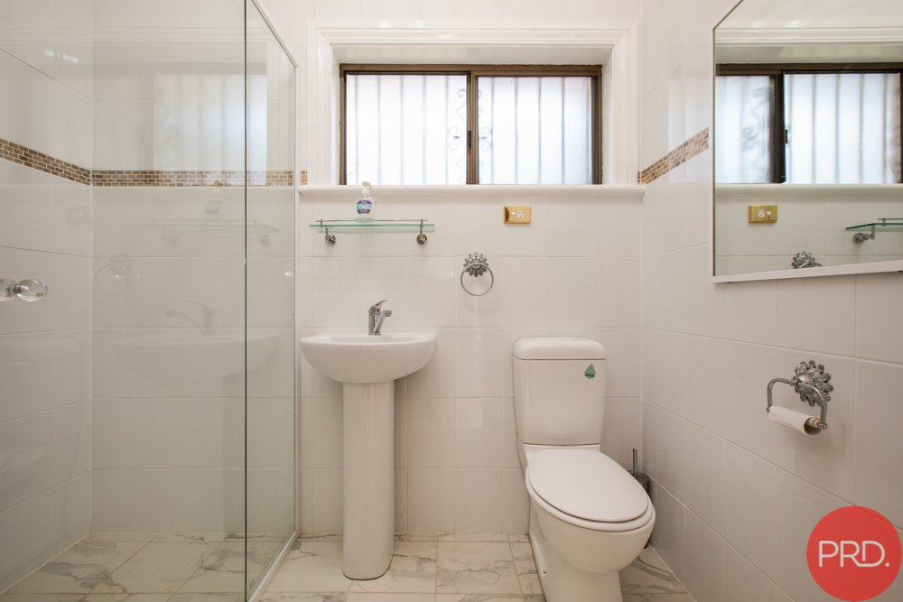 20 FORSYTHE Parade BLACK HILL 14