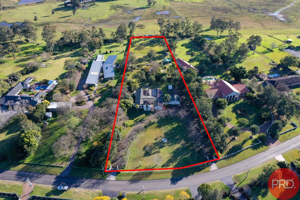 20 FORSYTHE Parade BLACK HILL 26