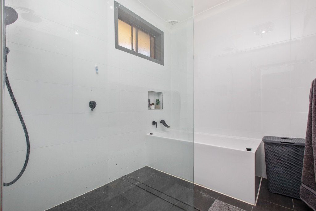 20 Foveaux Crescent METFORD 18