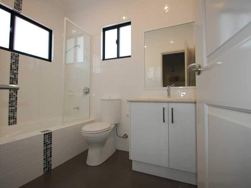 20 Foy Way BILINGURR 7