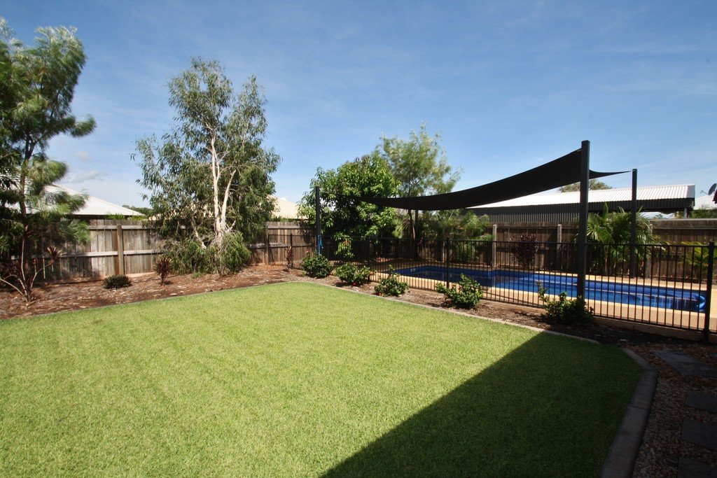 20 Foy Way BILINGURR 14