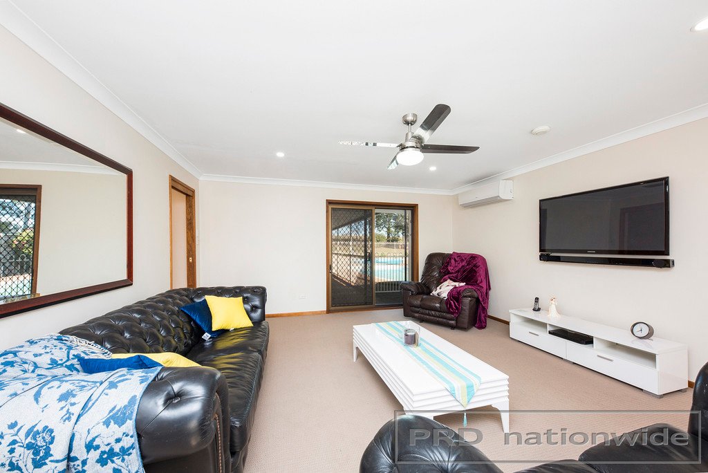 20 Freeman Drive LOCHINVAR 4