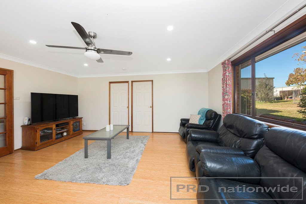 20 Freeman Drive LOCHINVAR 5