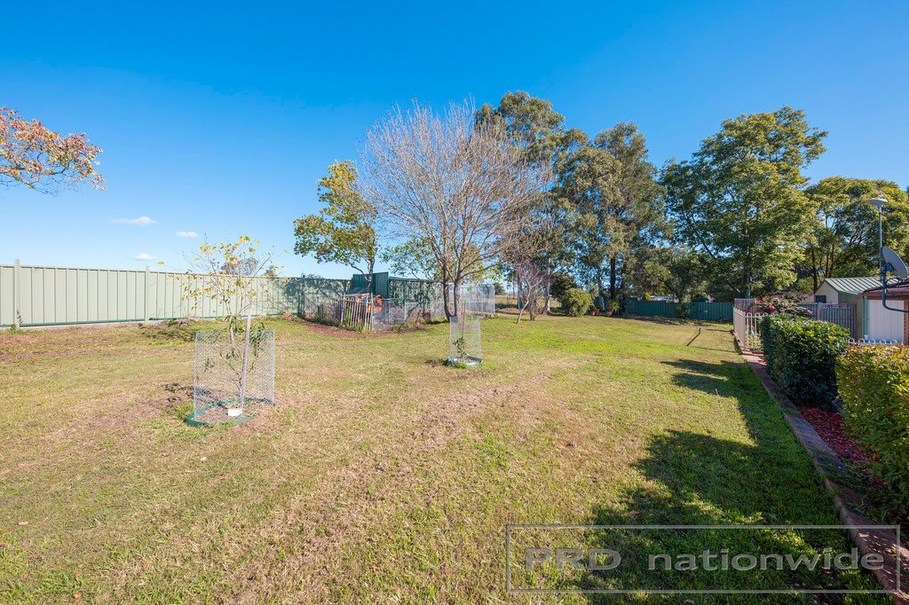 20 Freeman Drive LOCHINVAR 18
