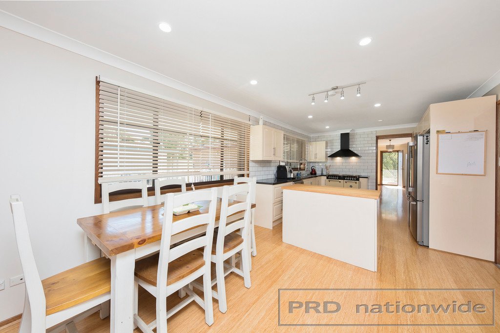 20 Freeman Drive LOCHINVAR 24