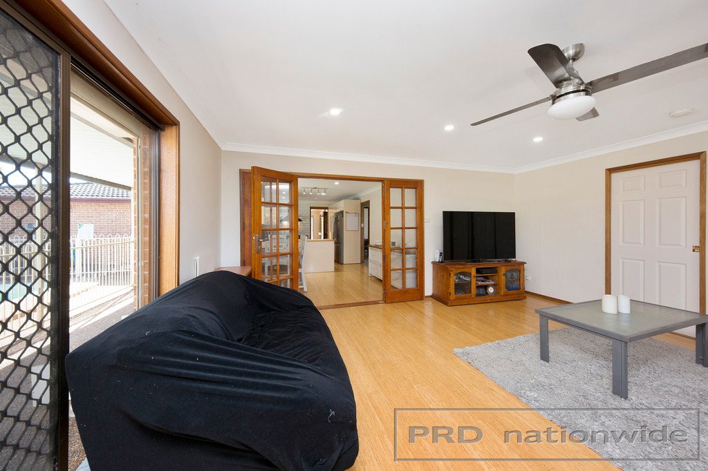 20 Freeman Drive LOCHINVAR 25