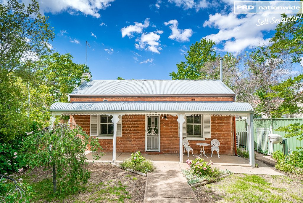 20 Freer Street WAGGA WAGGA 1